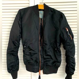 Brand new Alpha Industries fitted bomber jacket, Roségold zipper